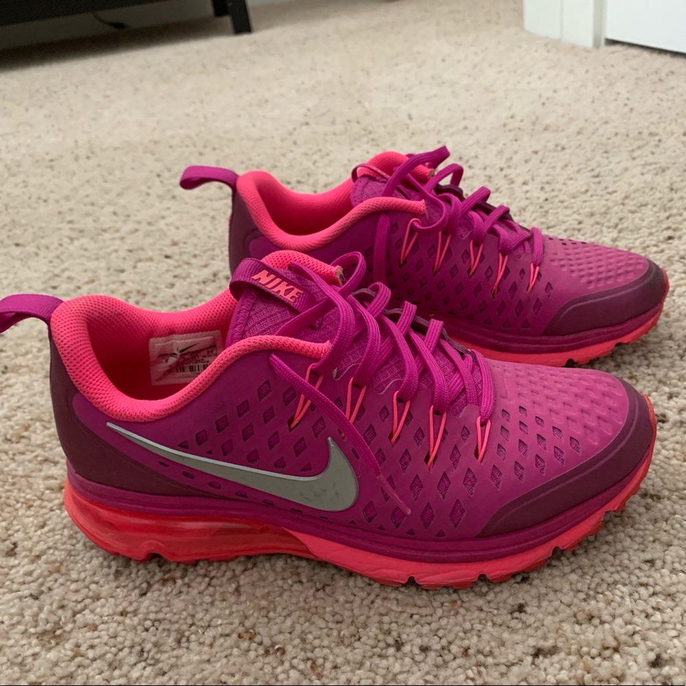 Women’s Nike Airmax Supreme 3